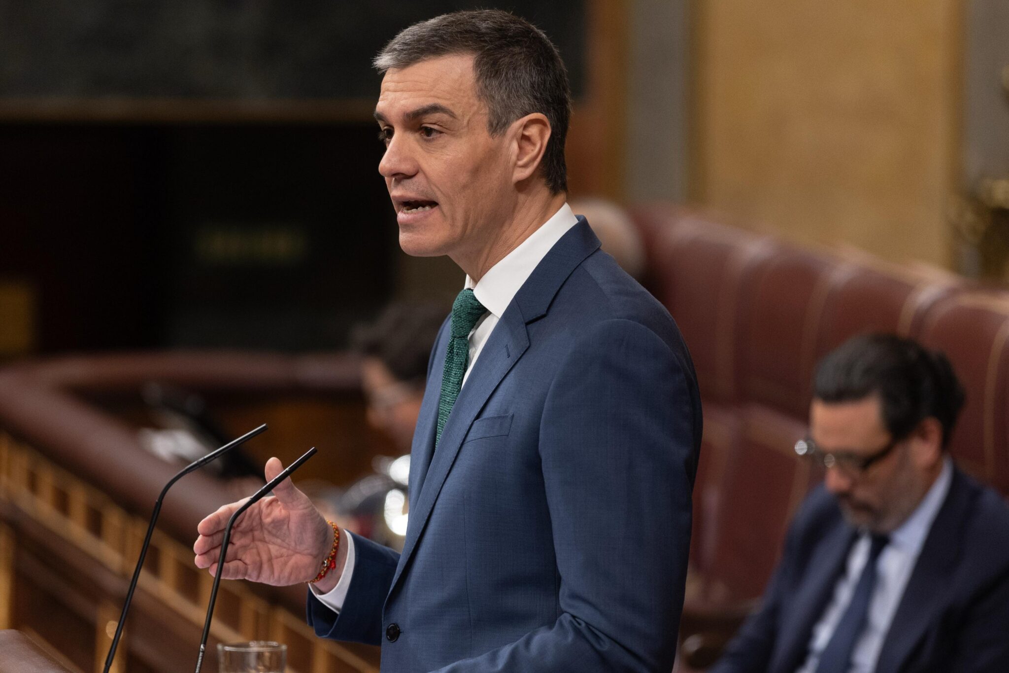 El Gobierno de Sánchez, abierto a nuevos «impuestos verdes» para financiar a partir de 2026 el gasto en Defensa