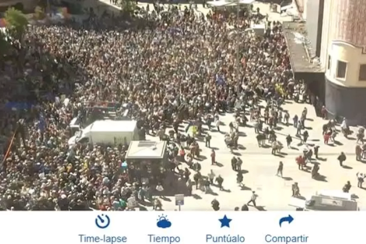 Pinchazo en la manifestación convocada por el PSOE para reivindicar «los valores europeos»: no llenan ni la Plaza de Callao