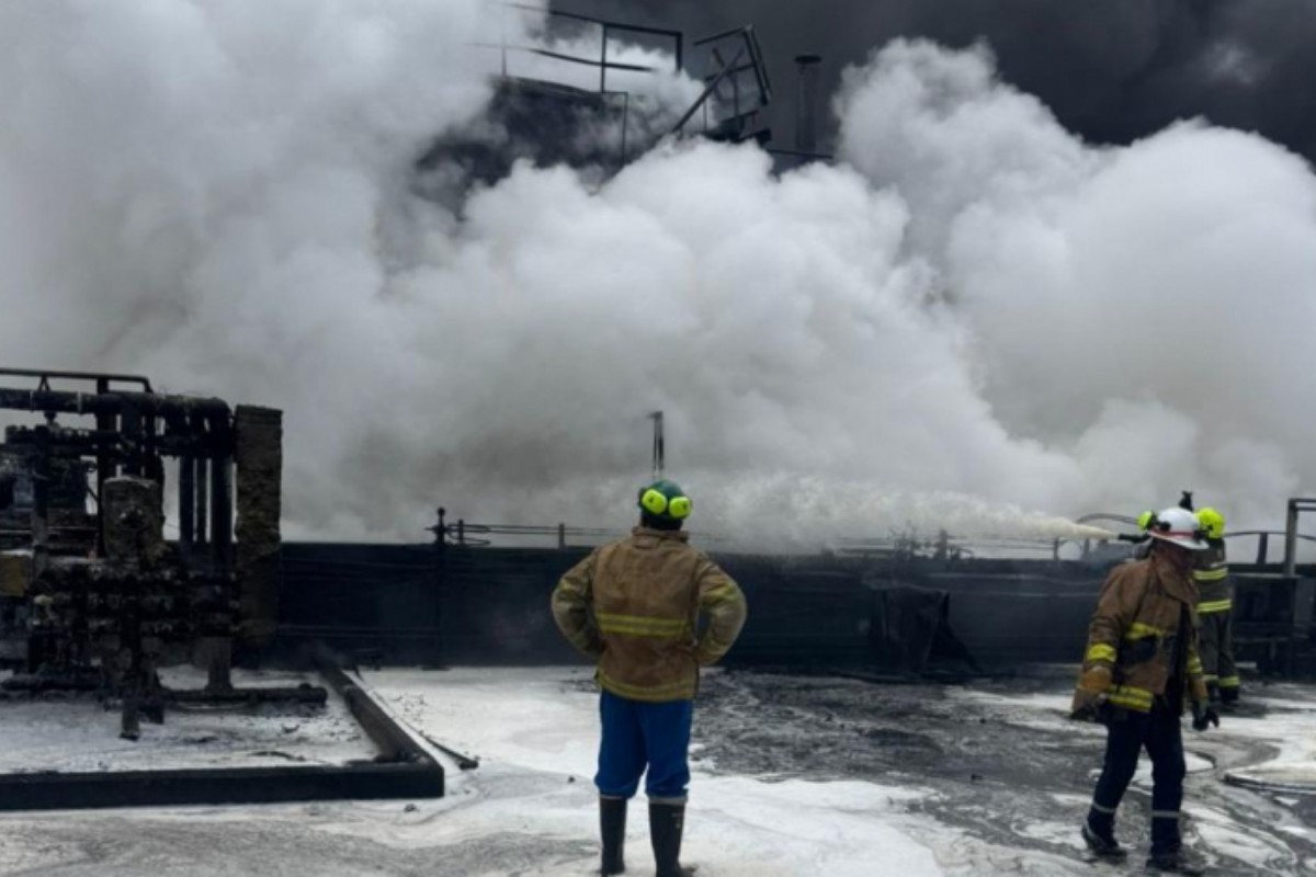 La refinería petrolera más grande de Ecuador sufre un incendio