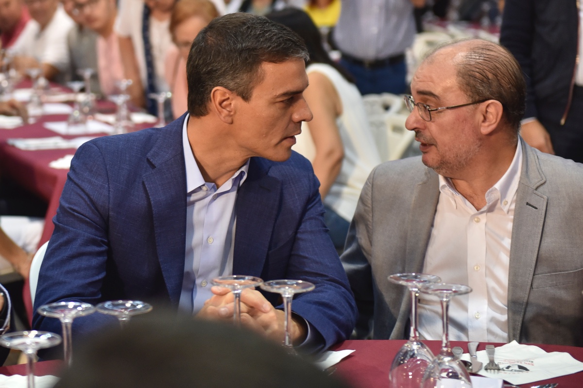 Lambán desvela que Sánchez le llamó varias veces para reprocharle sus opiniones y recuerda «ira y pérdida de control»