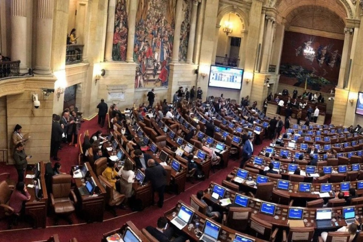 Nuevo fracaso de Petro: su proyecto de consulta popular se hunde en el Senado