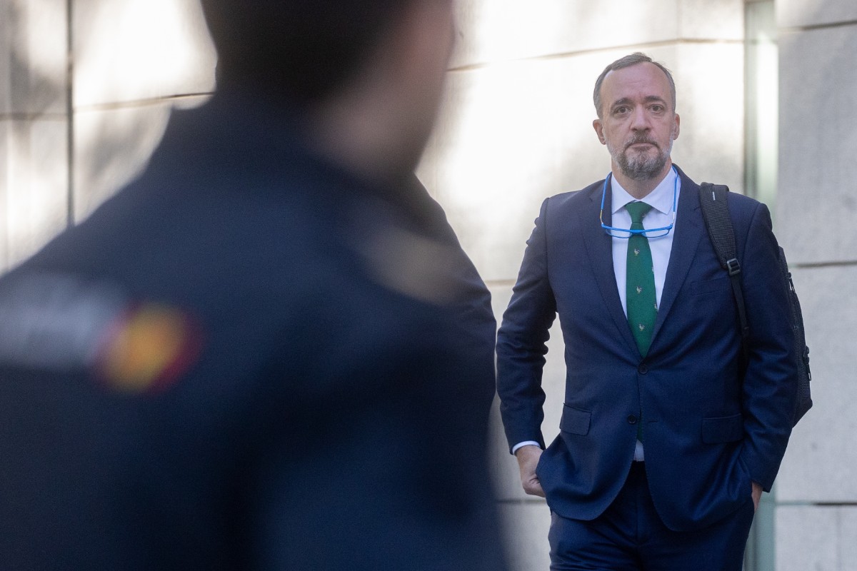 La Policía detiene al ex número dos de Interior con el PP Francisco Martínez y al hacker ‘Alcasec’ en una operación de la AN