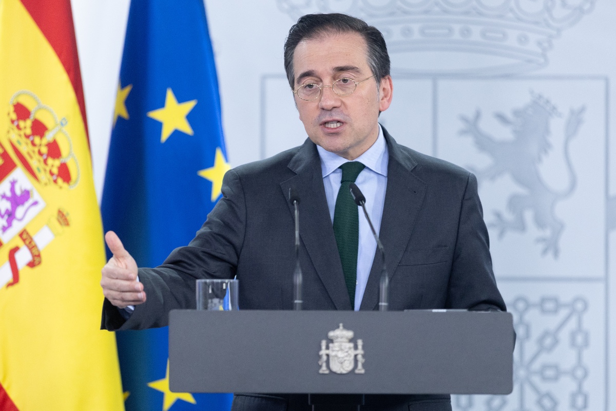 Albares reúne a ministros árabes y europeos para impulsar la solución de dos Estados y el fin del bloqueo a Gaza