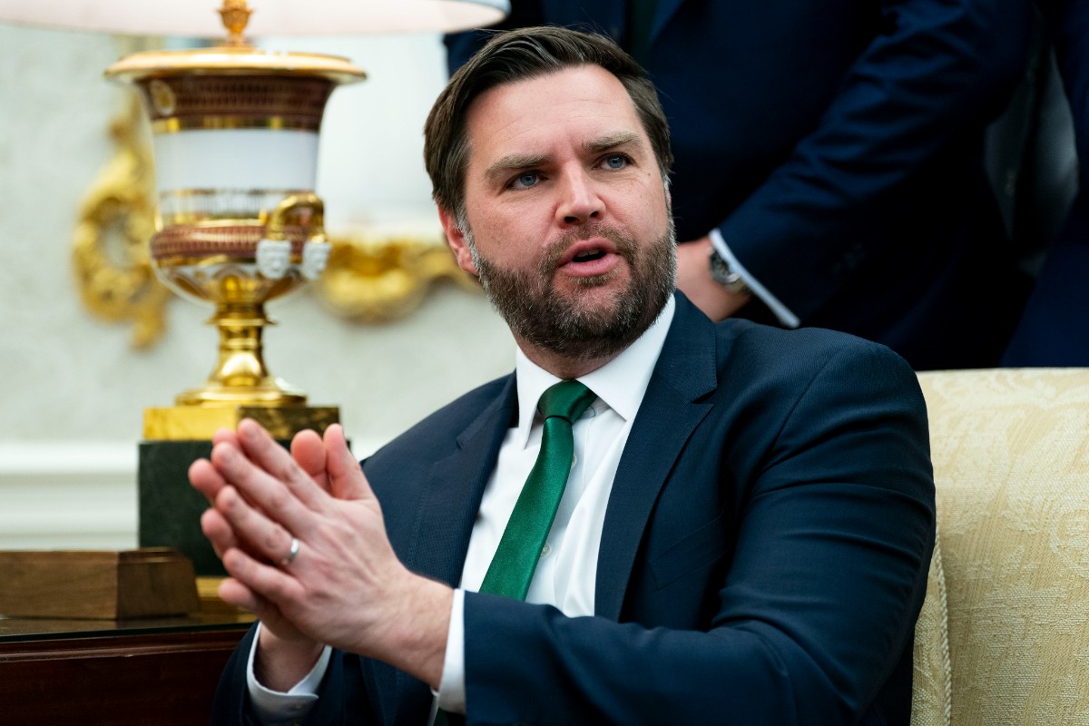 JD Vance carga contra la avalancha migratoria: «La solidaridad social se destruye cuando hay demasiada inmigración y se produce muy rápido»