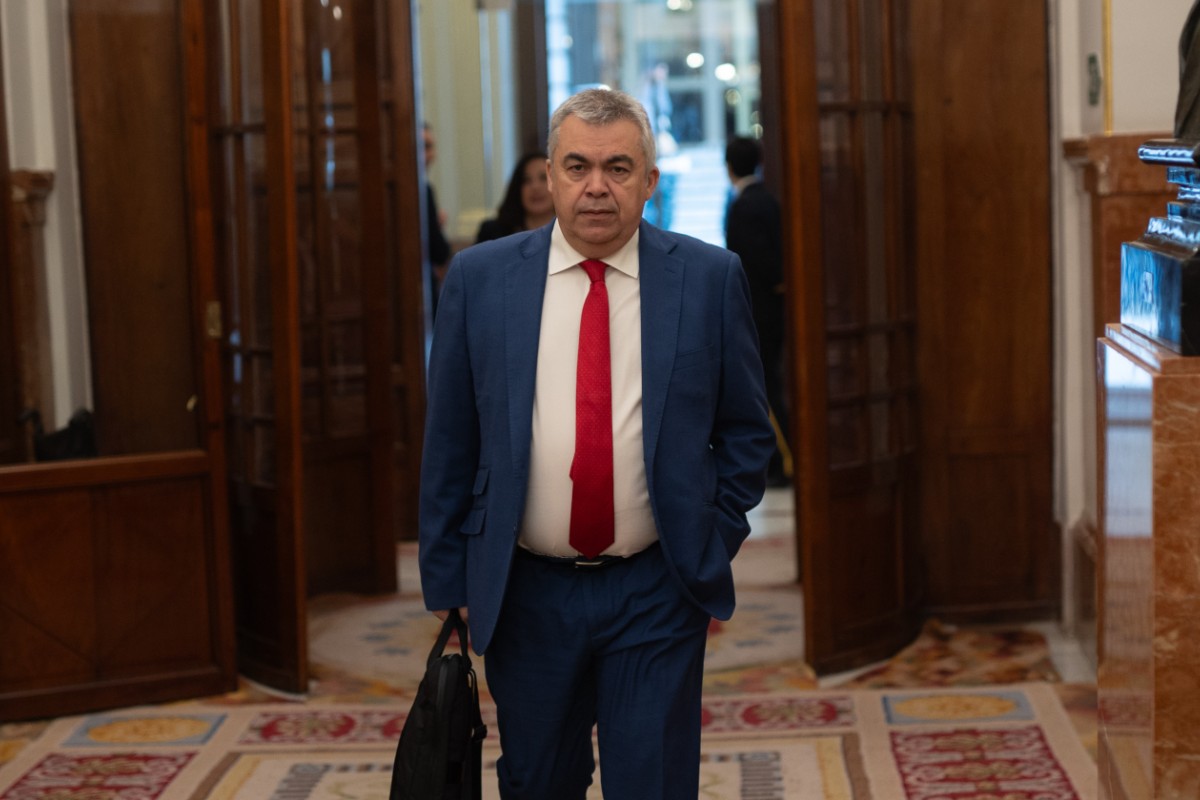 La UCO apunta a una decena de indicios incriminatorios contra Santos Cerdán y el Supremo sopesa actuar