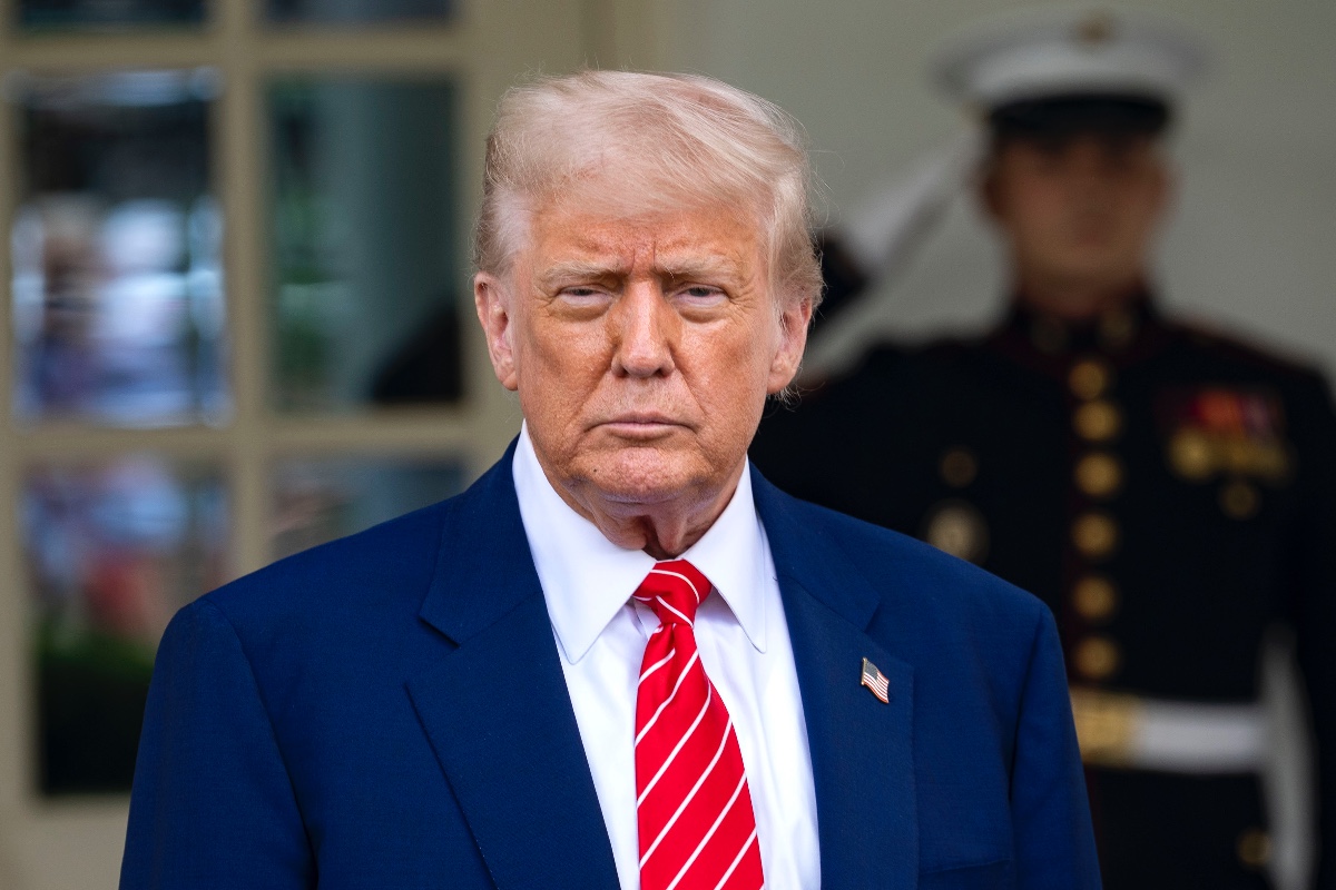 Trump arremete contra los militares transgénero: «La misión del Ejército no es presentar espectáculos drag, sino dominar a cualquier enemigo»