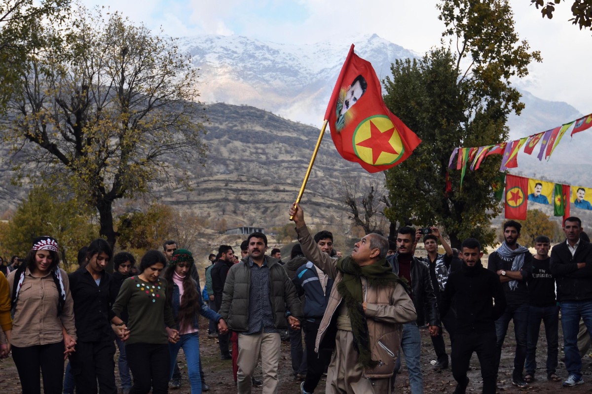 El PKK anuncia su disolución y el fin de la lucha armada con Turquía