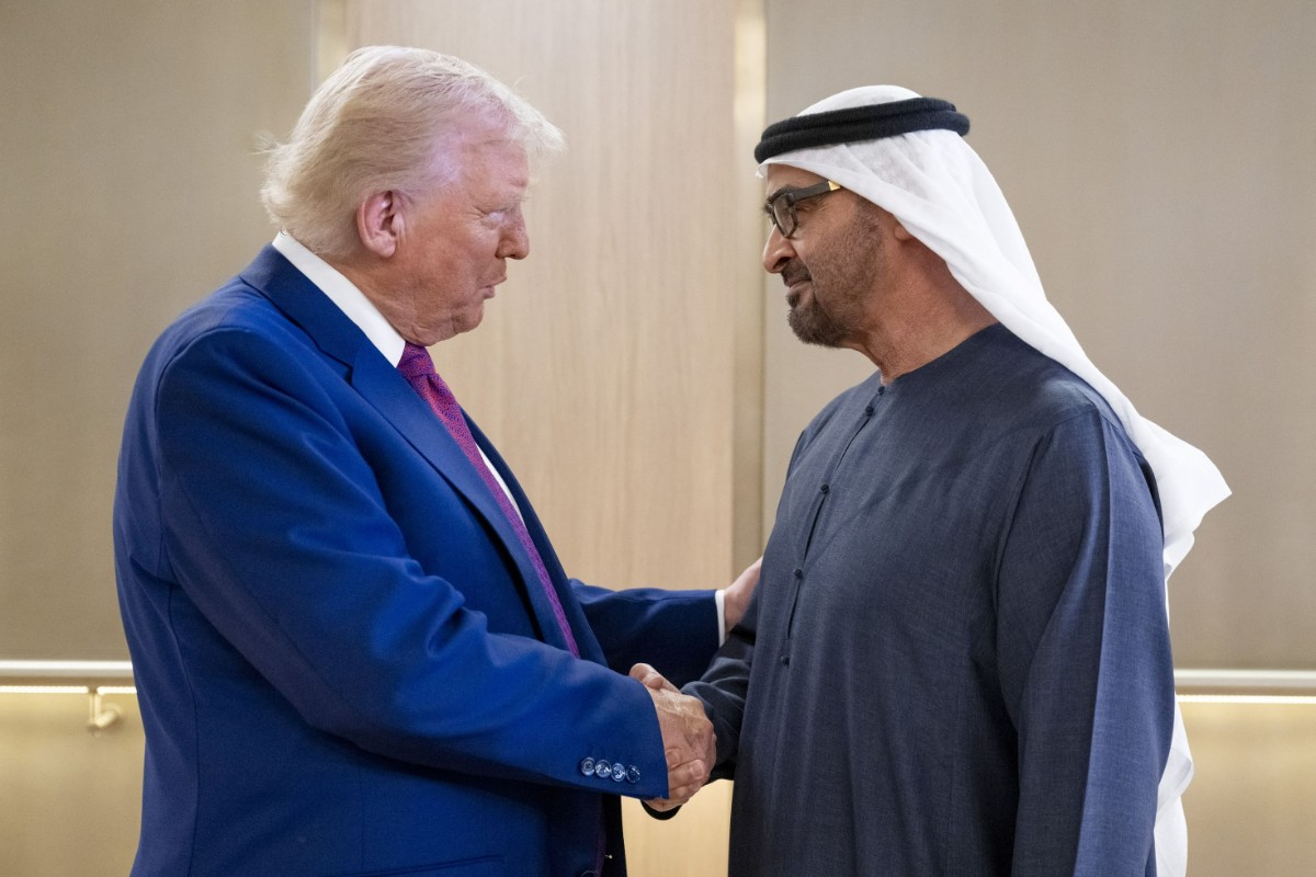 Trump invita al presidente de Emiratos Árabes a visitar la Casa Blanca: «Espero recibirle»