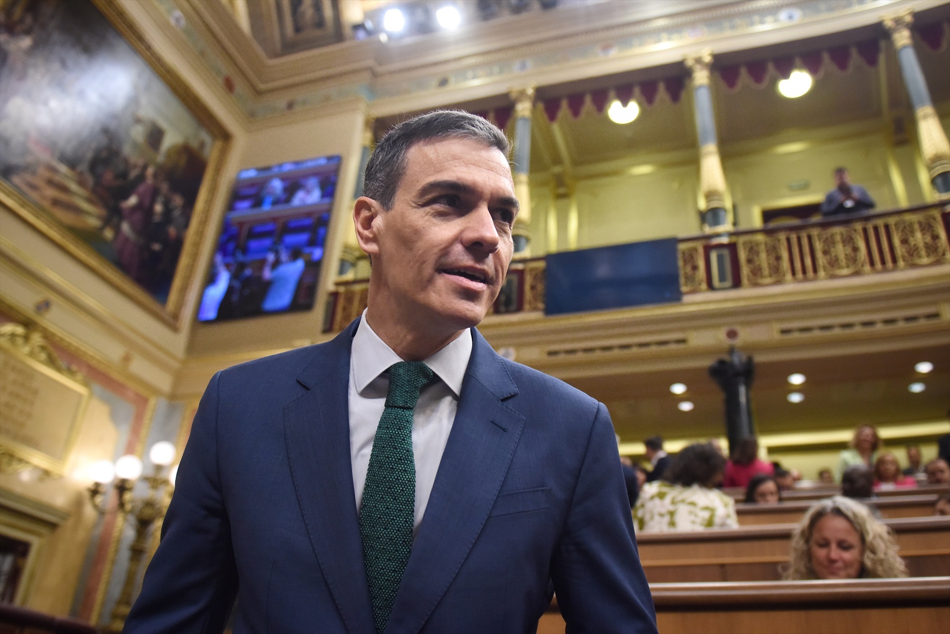 El nuevo Reglamento de Extranjería de Sánchez permitirá pedir la regularización a inmigrantes ilegales con antecedentes