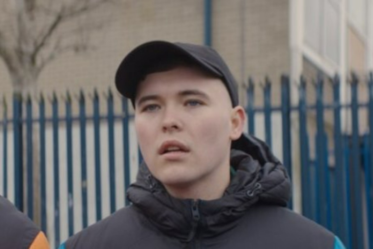 El rapero irlandés Mo Chara, acusado de promover el terrorismo tras exhibir una bandera de Hamás durante un concierto en Londres