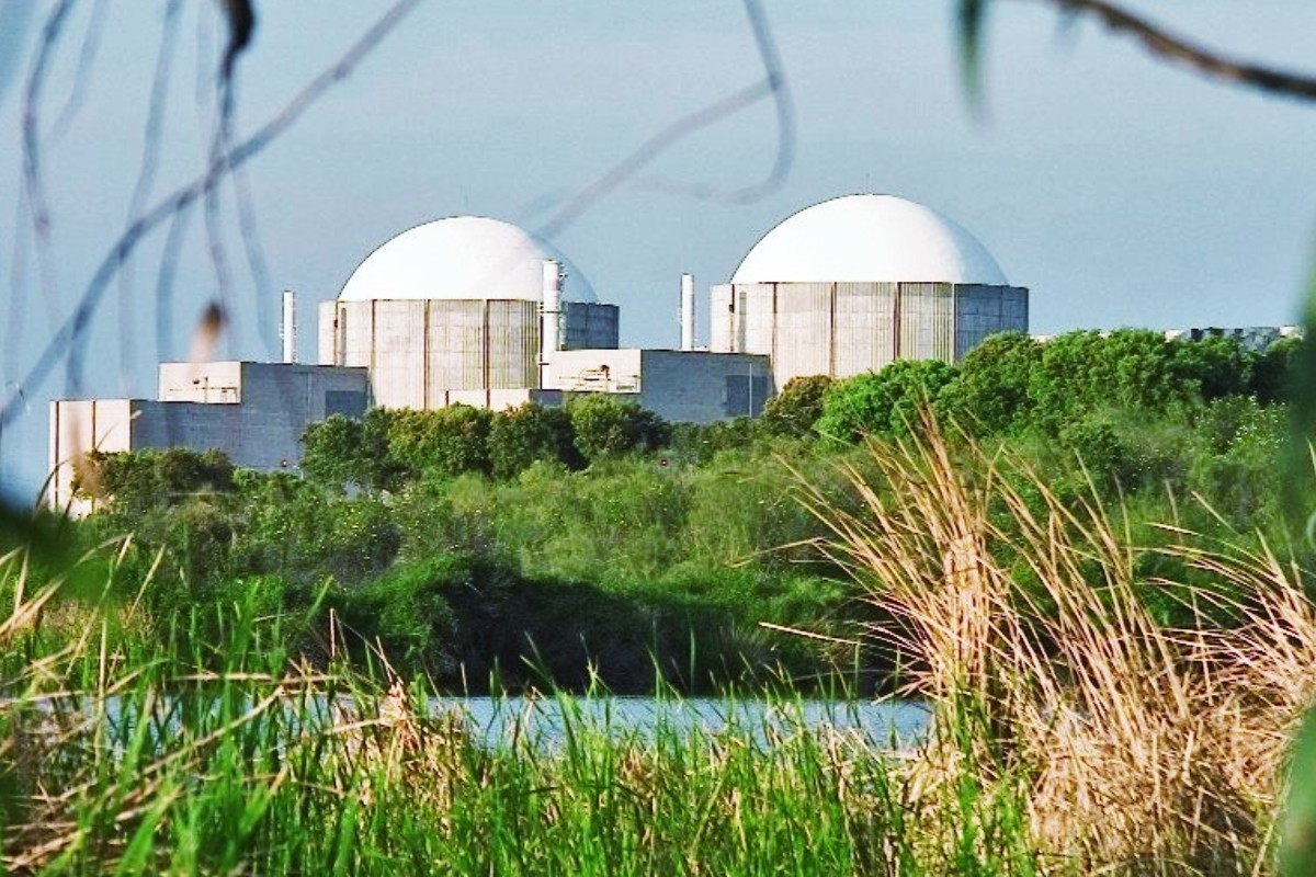 La central nuclear de Almaraz representa más del 5% del PIB de Extremadura y genera 15.300 empleos en toda España