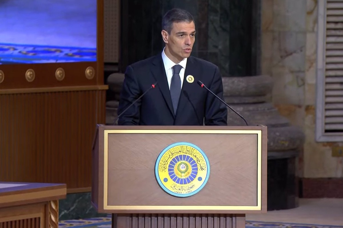 El Gobierno de Sánchez se alinea de nuevo con Palestina y llama a «redoblar la presión sobre Israel»