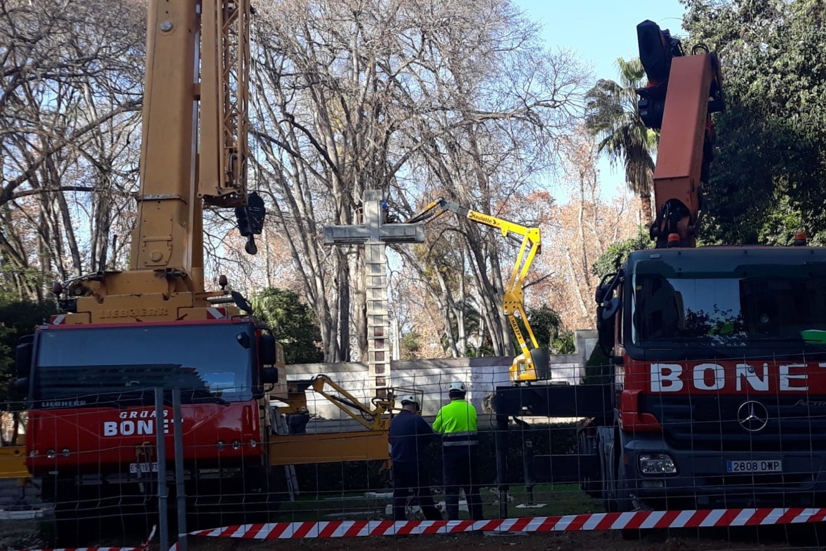 VOX consigue aprobar una enmienda en la Comunidad Valenciana para recuperar las cruces destruidas