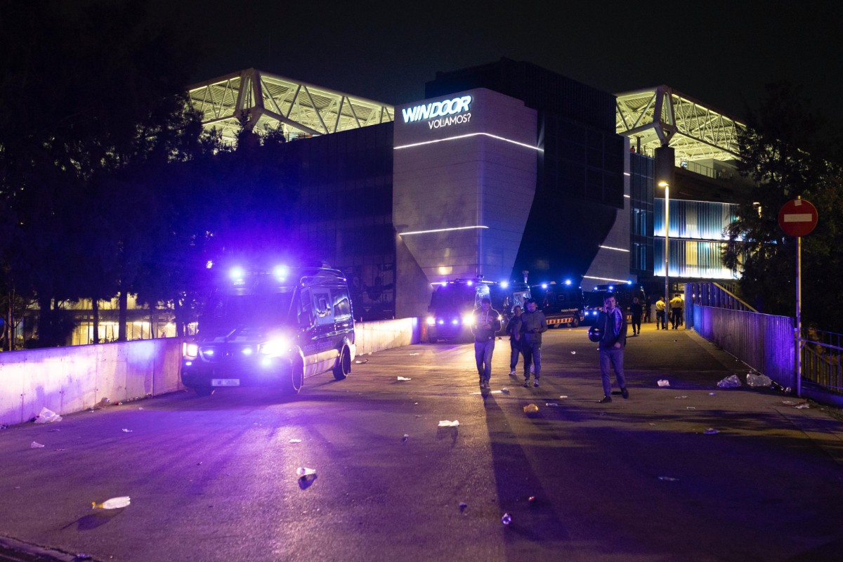 Un hombre de 41 años, en estado crítico en la UCI por el atropello en las inmediaciones del estadio del Espanyol