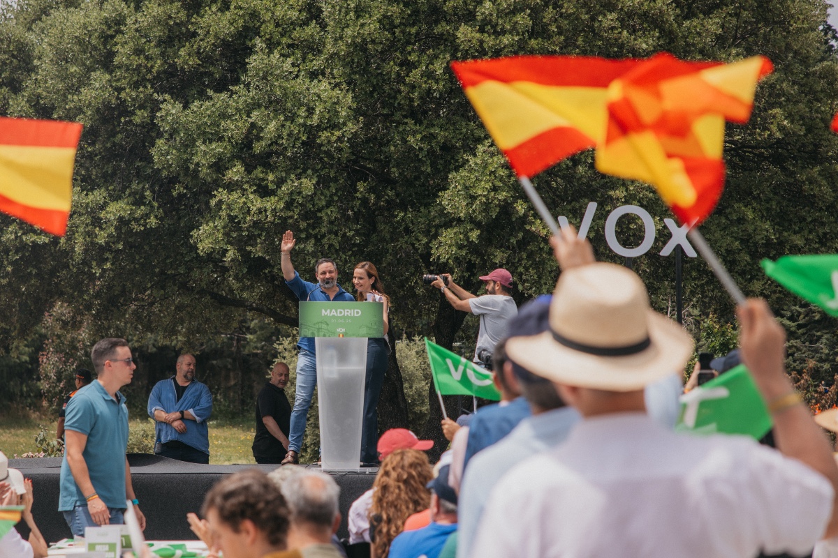 Un hombre acepta seis meses de cárcel por agredir a un simpatizante de VOX en La Coruña