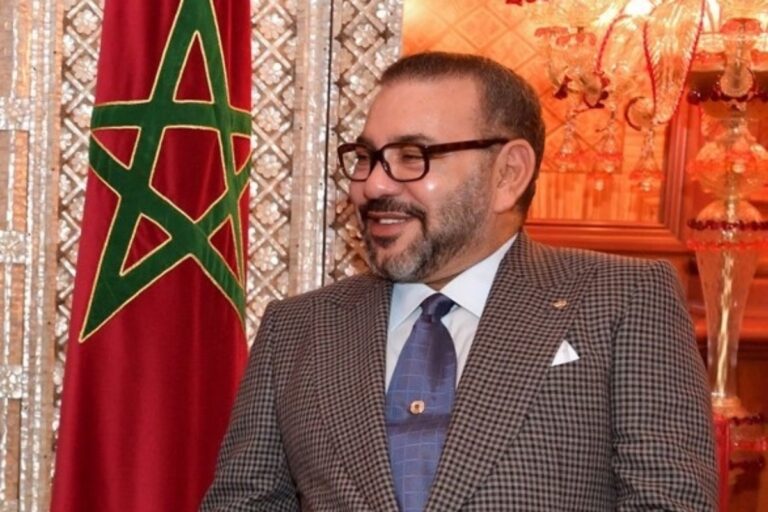 Mohamed VI indulta a 807 presos con motivo de la Revolución del Rey y del Pueblo en plena invasión de Ceuta