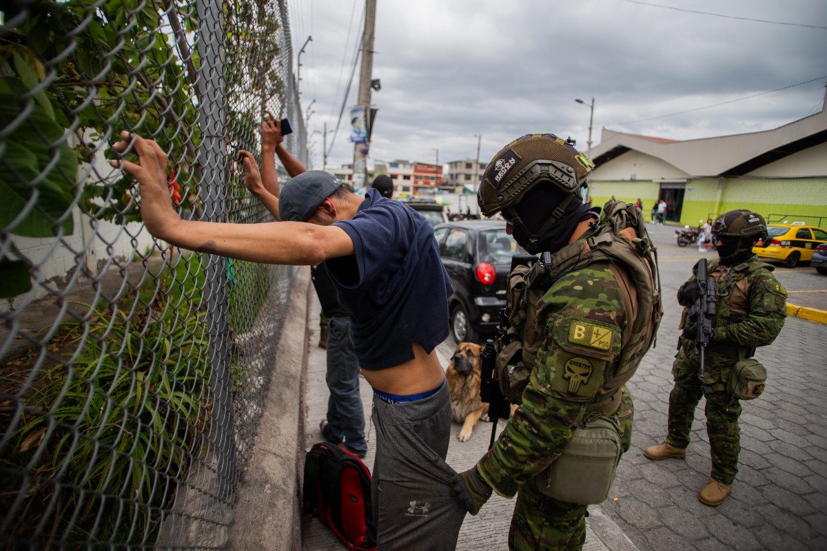 El Gobierno de Ecuador busca asemejar su sistema penitenciario a las cárceles construidas por Bukele en El Salvador