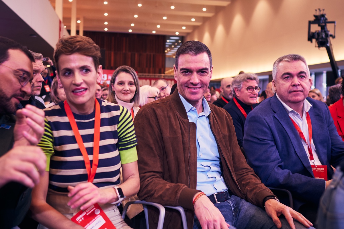 El Gobierno de Chivite adjudica contratos a dedo a una constructora vinculada al caso Koldo mientras la UCO registraba su sede