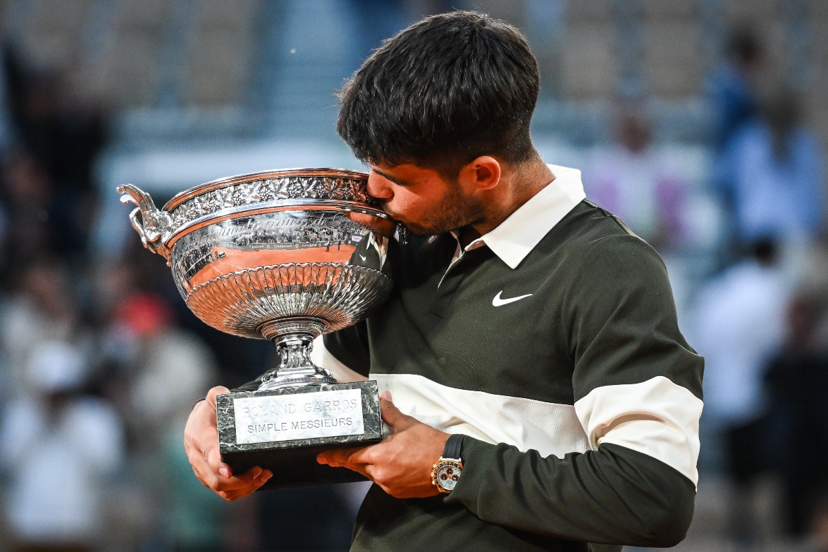 Alcaraz inventa la remontada de todos los tiempos para apuntarse su quinto «grande» y ganar una final inolvidable de Ronald Garros