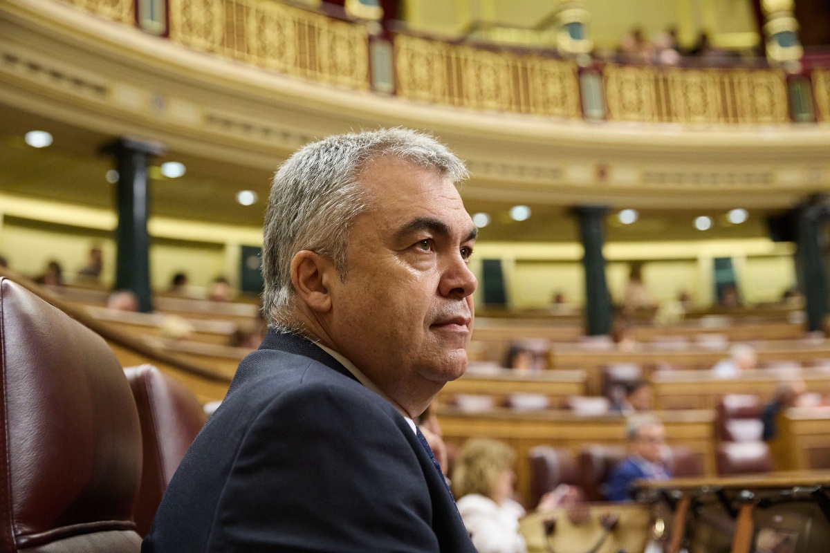 Santos Cerdán todavía se mantiene como diputado del Grupo Socialista al día siguiente de anunciarse su dimisión