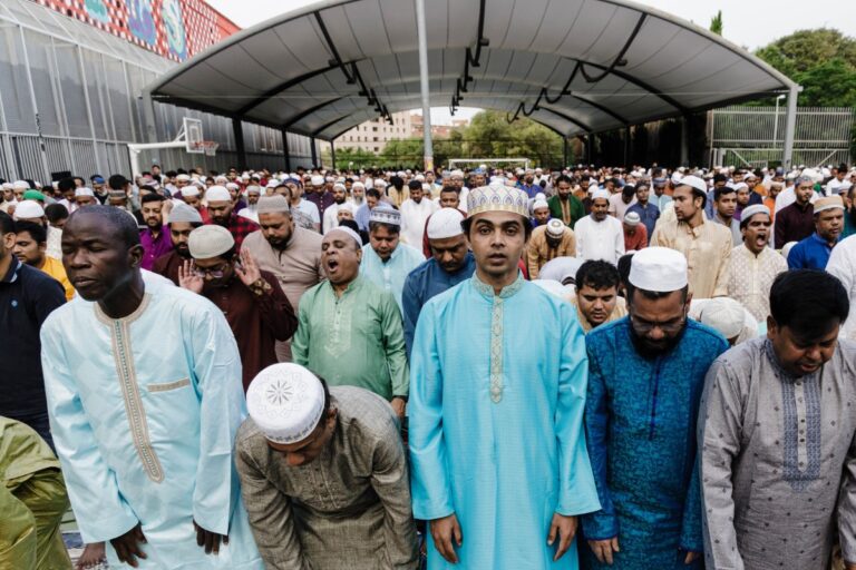 El Partido Verde de Alemania propone educación islámica obligatoria en todo el país y capellanía musulmana en el Ejército