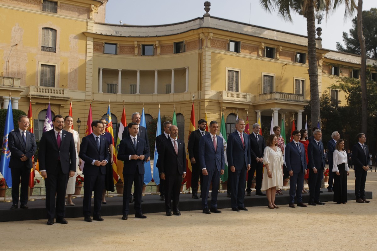 El PP acude a Barcelona a una Conferencia de Presidentes que blanquea a Sánchez y está diseñada a gusto del separatismo