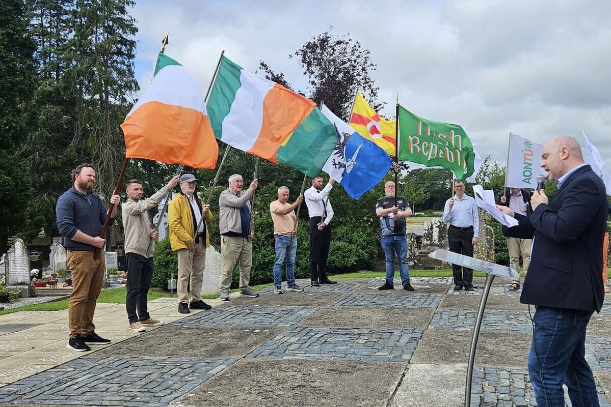 Irlanda desafía a la Comisión Europea de Von der Leyen y se niega a aprobar sus «leyes contra el odio»: «Corremos el riesgo de sacrificar nuestra soberanía»