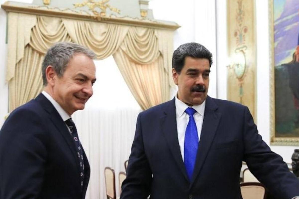 Zapatero impulsó la creación de una Bolsa paralela en Venezuela con un joven español al que presentó como su «sobrino»