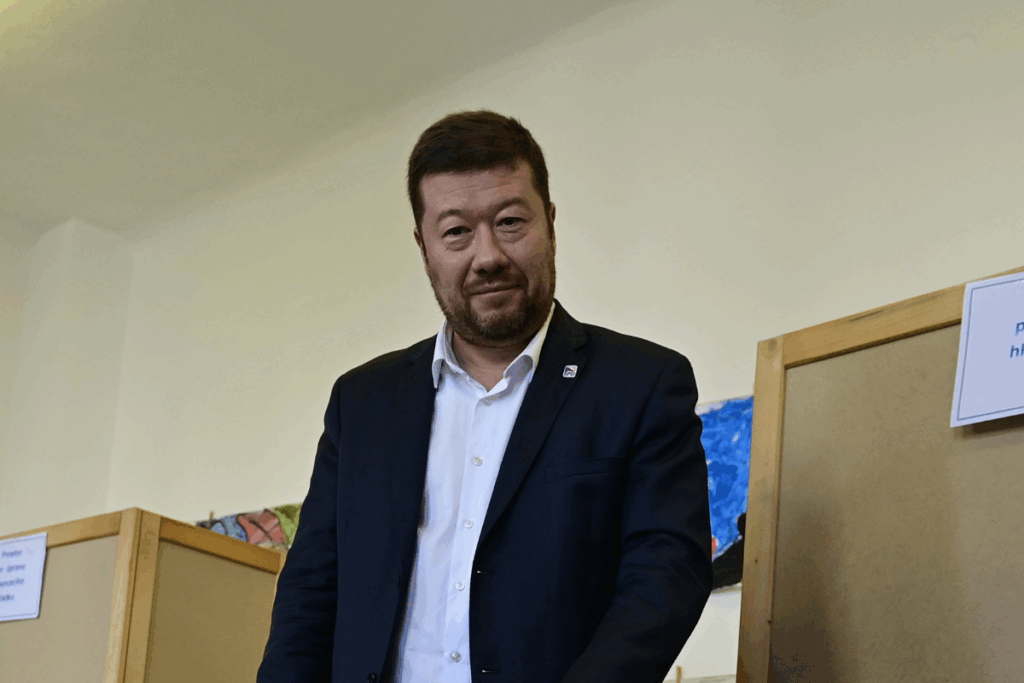 Tomio Okamura