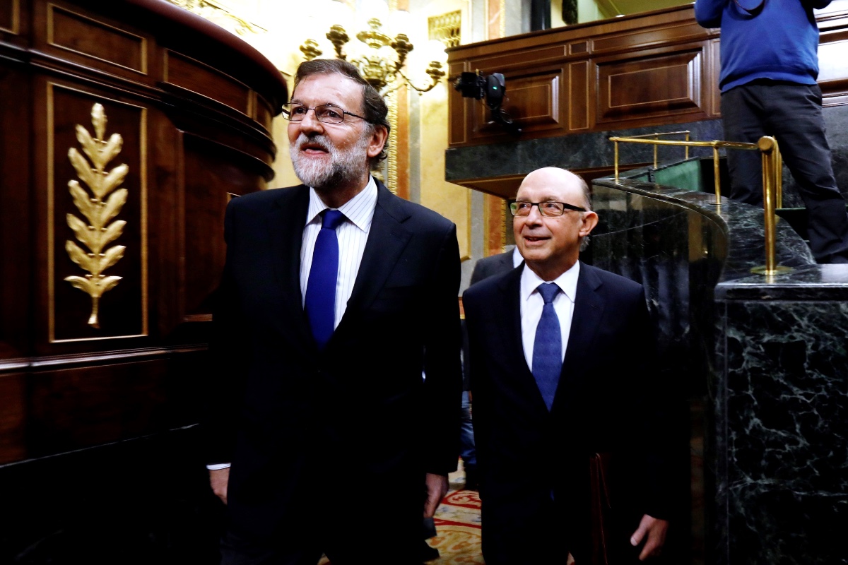 Montoro recibió un pago «desconocido» de casi 78.000 euros desde Luxemburgo tras salir del Gobierno