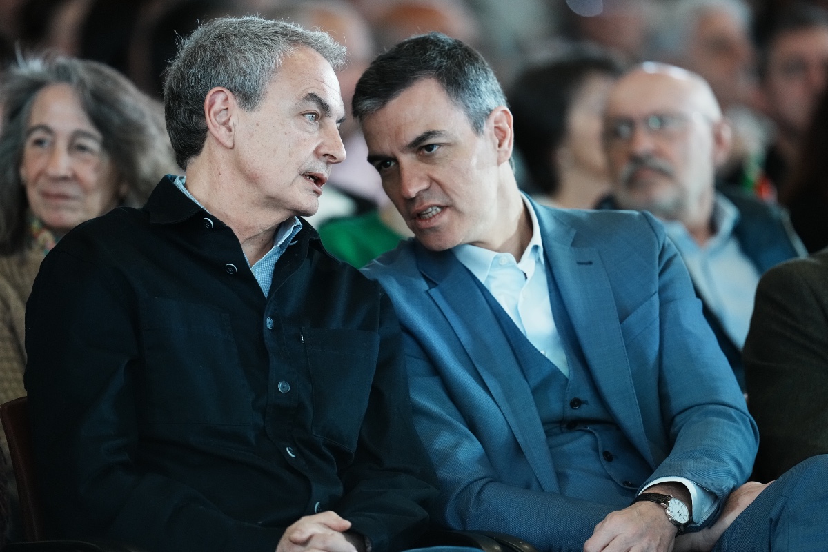 Sánchez encarga a Zapatero reactivar el diálogo con Junts con un viaje clave a Suiza