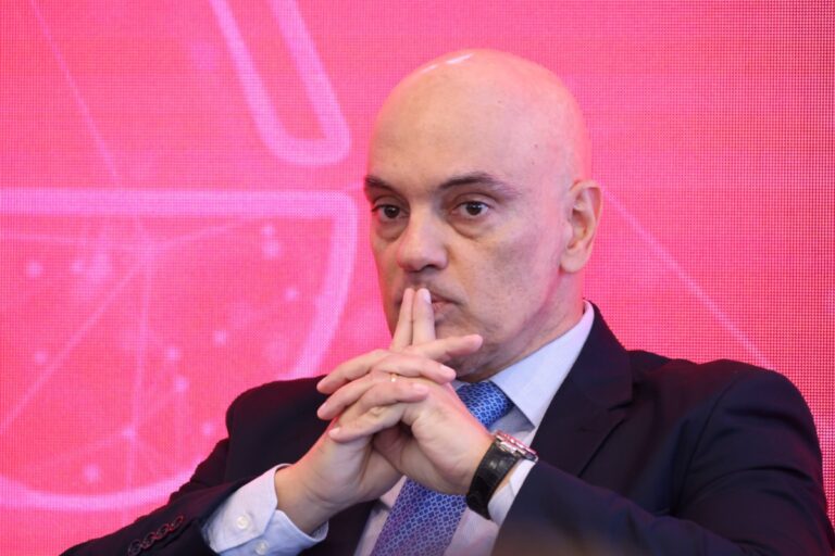La Administración Trump revoca el visado del juez Alexandre de Moraes, alfil de la persecución judicial contra Bolsonaro