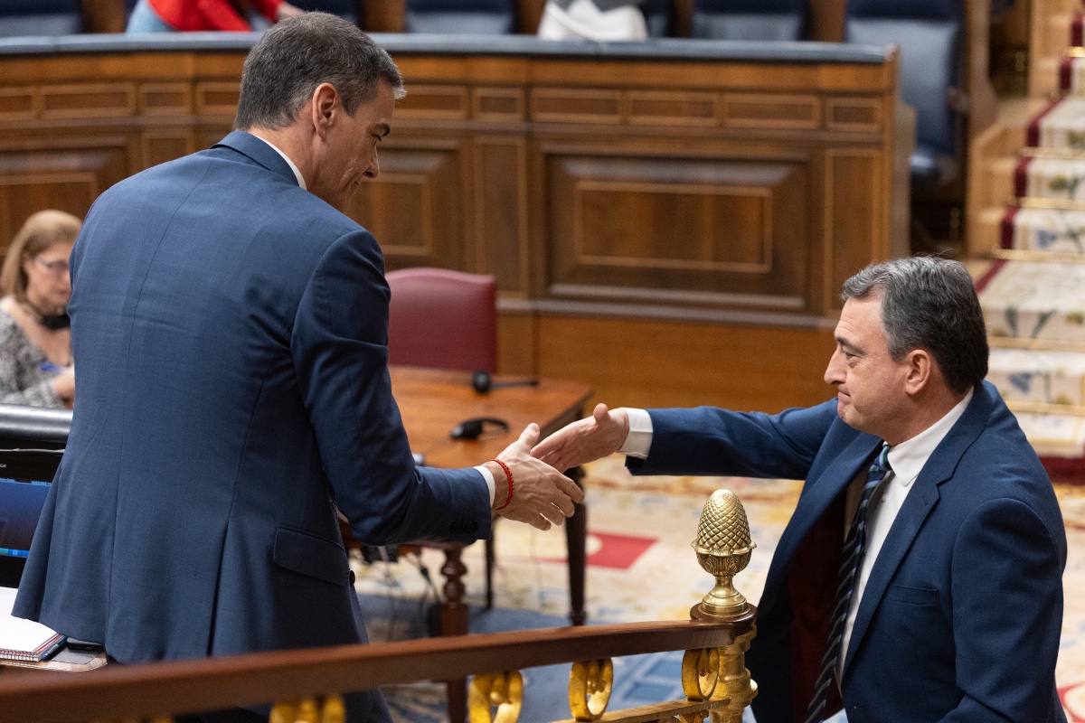 Tensión en el CNI por el traspaso de los secretos de Estado al Ministerio de la Presidencia: «Supone una pérdida de autonomía»