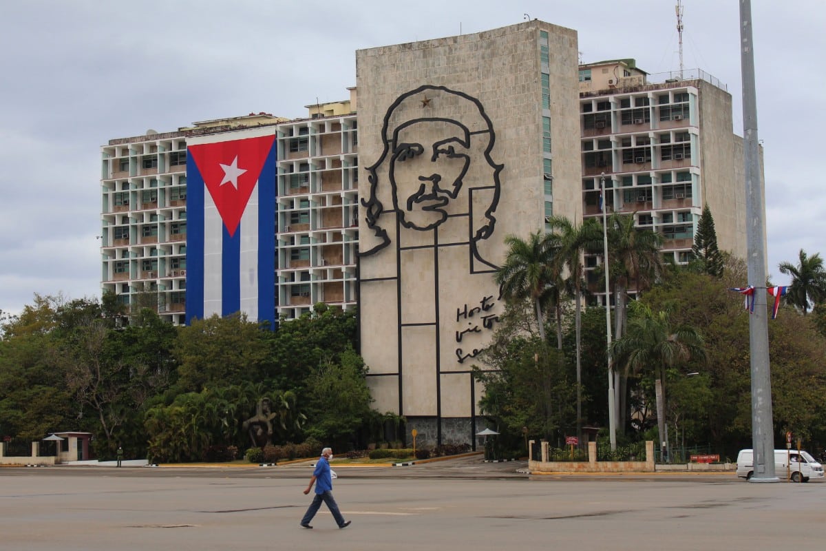 La ministra de Trabajo de Cuba presenta su dimisión tras la polémica generada por sus declaraciones: «No hay mendigos, están disfrazados»