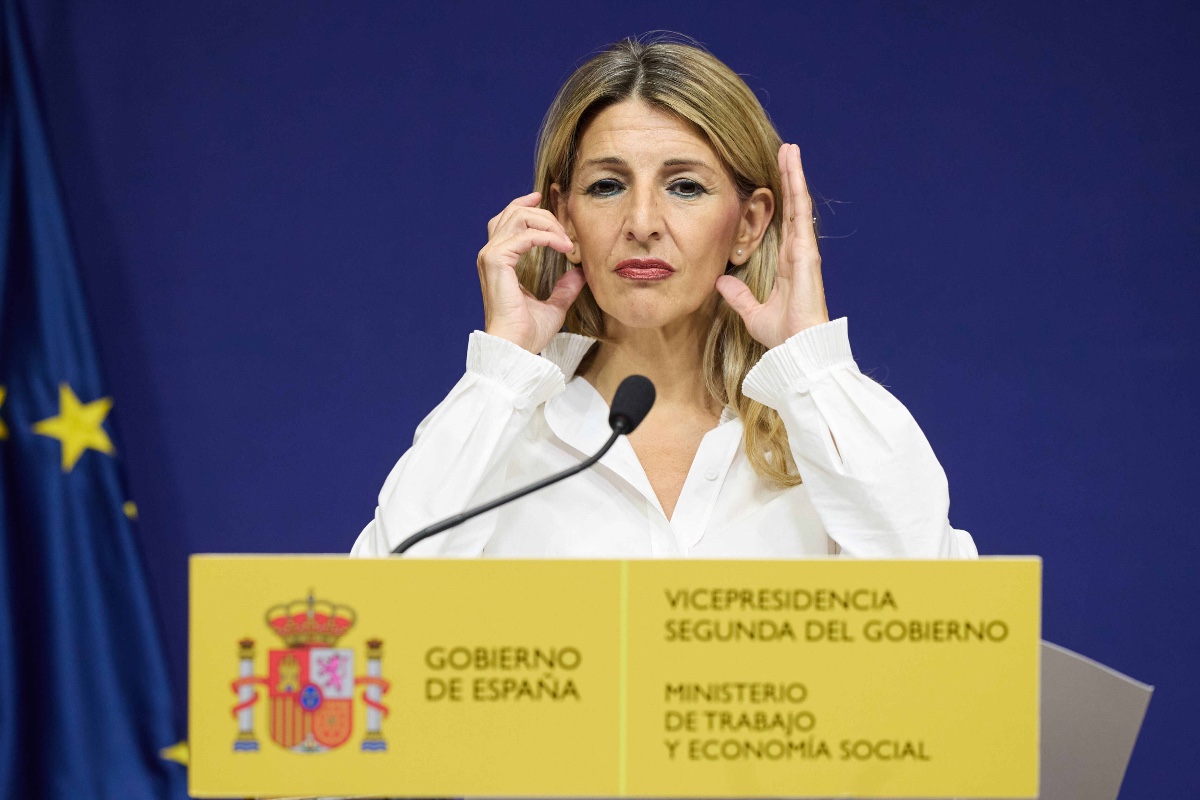 Yolanda Díaz gastó casi 60.000 euros en viajes políticos disfrazados de actos institucionales