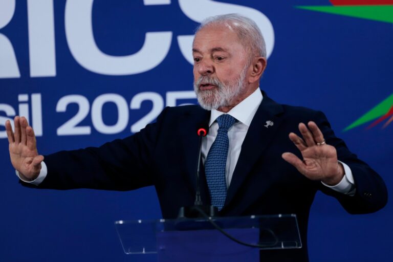Lula rechaza la «interferencia» de Trump en la política brasileña justo después de haber cuestionado a la Justicia argentina por condenar a Cristina Kirchner