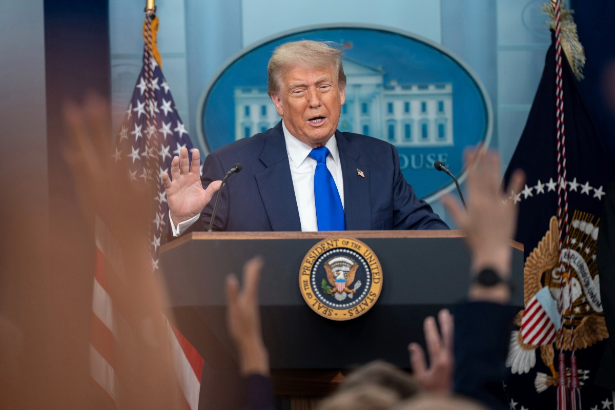 Trump informa de que mandará «en un par de días» una carta a Bruselas para fijar los aranceles