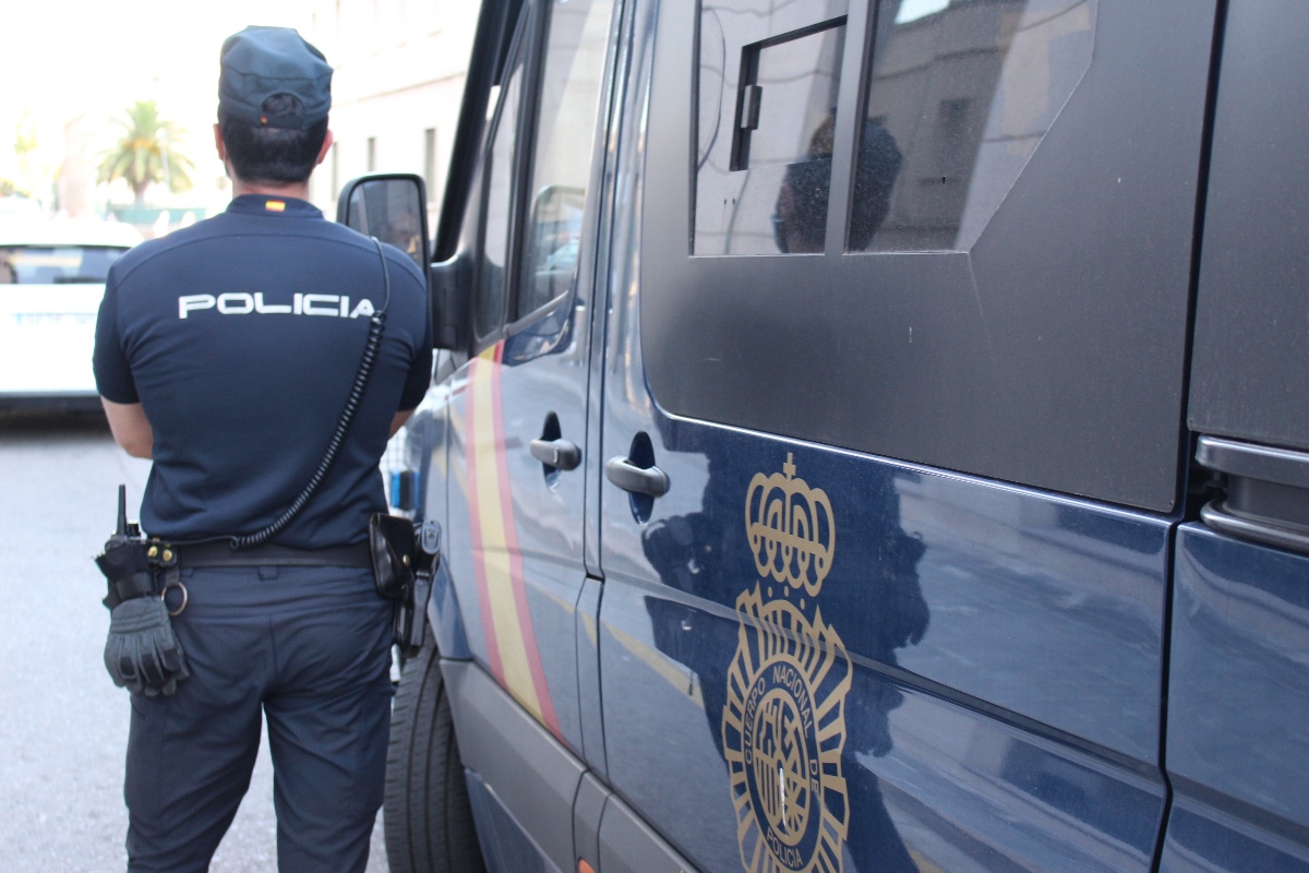 Oleada de violencia en Zaragoza: detenidos dos jóvenes argelinos y seis magrebíes por agresiones a ancianos y una emboscada en una falsa compraventa