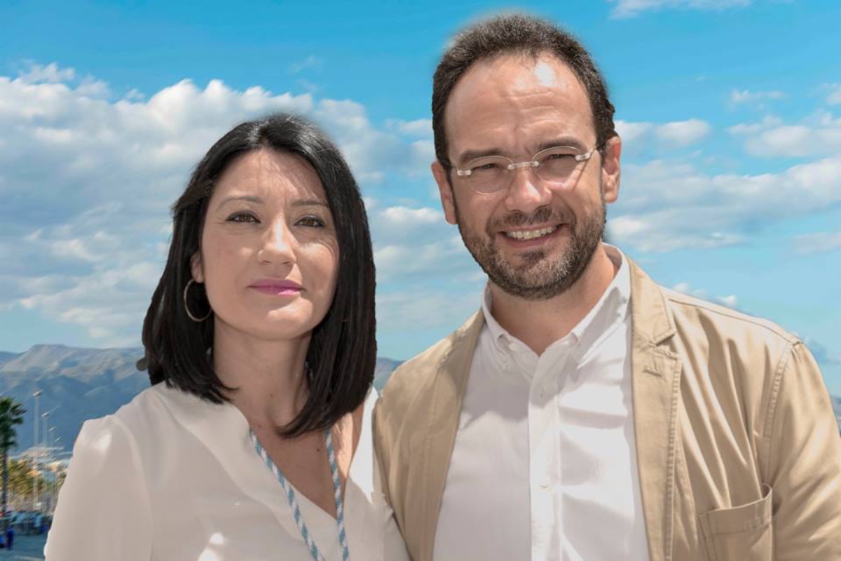 Aduanas detuvo al padre de la nueva adjunta a la Secretaría de Organización del PSOE por un taller clandestino de tabaco en su vivienda