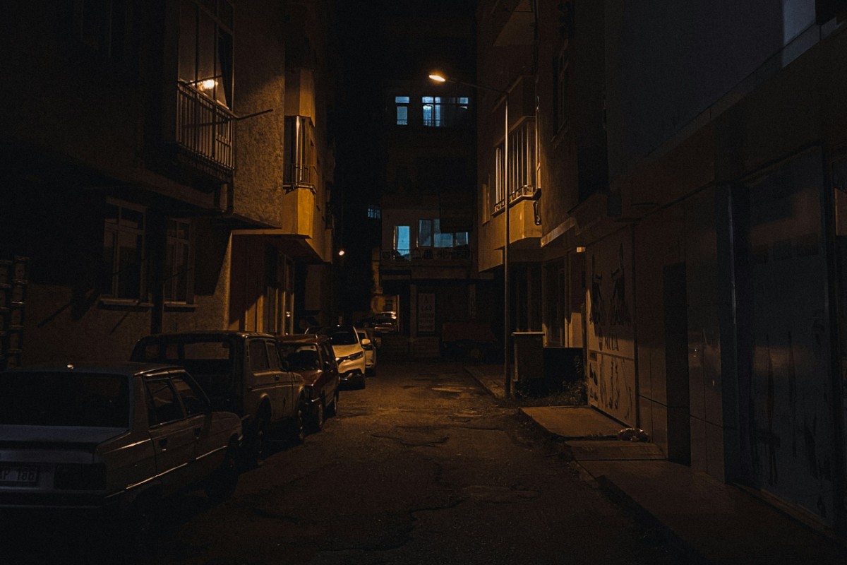 Casi la mitad de las jóvenes holandesas de entre 15 y 25 años reconoce evitar por miedo ciertas zonas de sus barrios
