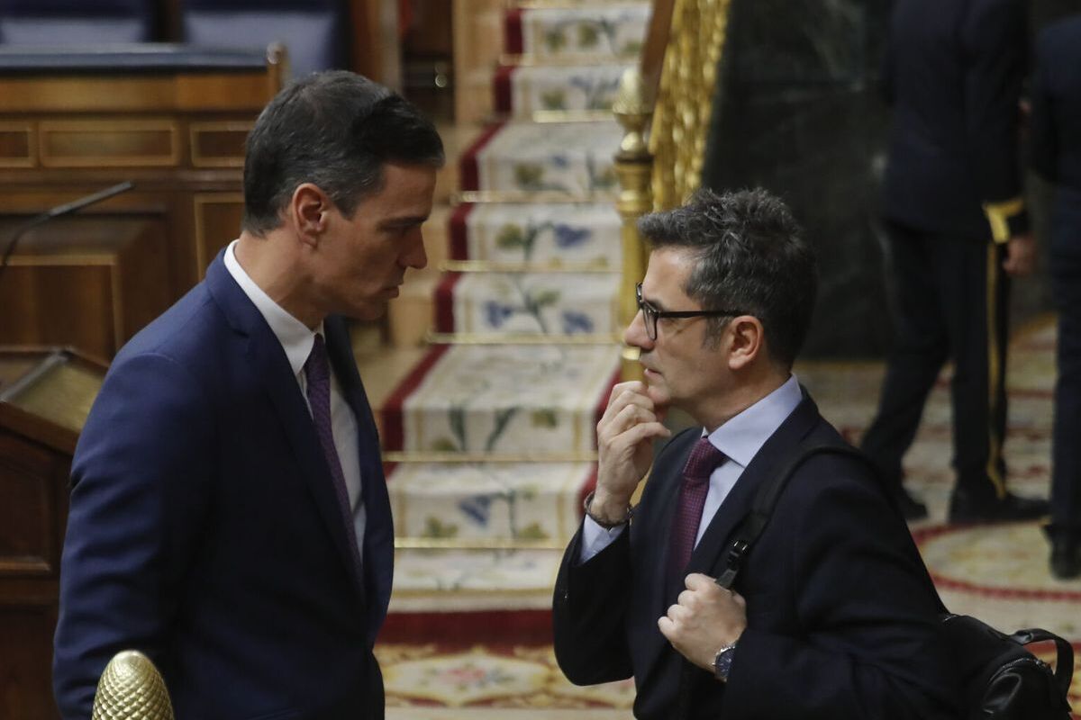 Jueces y fiscales acuden a Estrasburgo para denunciar el intento del Gobierno de asaltar la justicia con la «Ley Bolaños»