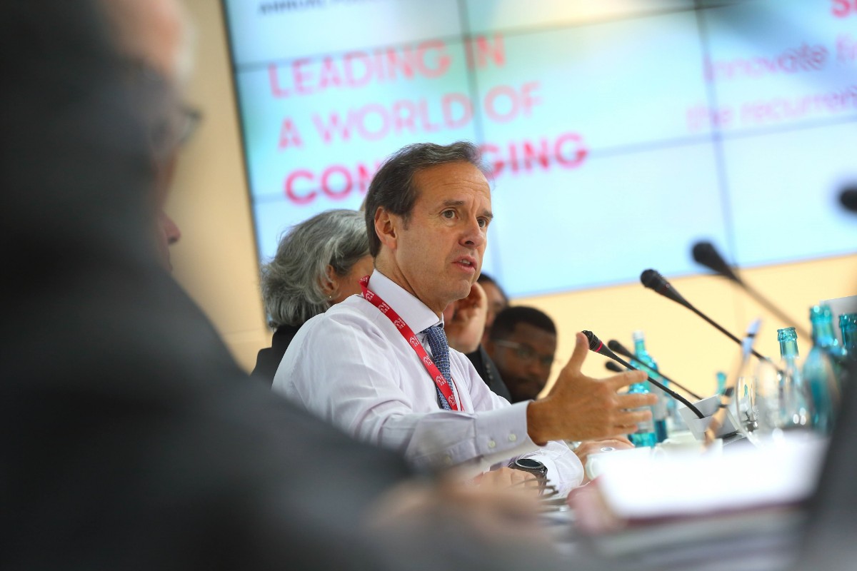 ‘Tuto’ Quiroga arrasa en las elecciones entre los bolivianos residentes en España