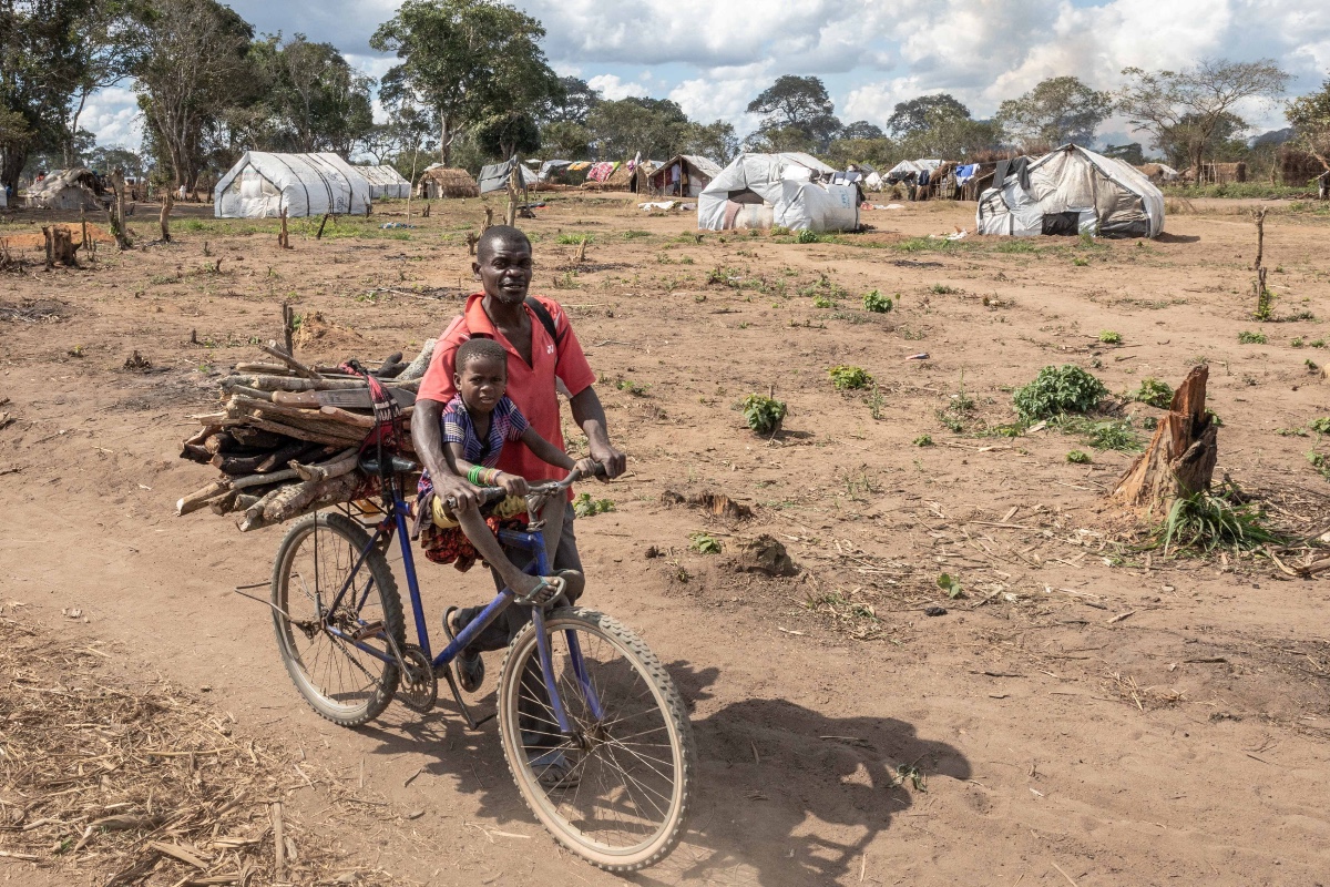 Casi 60.000 personas han escapado de la violencia yihadista en el norte de Mozambique en las últimas dos semanas