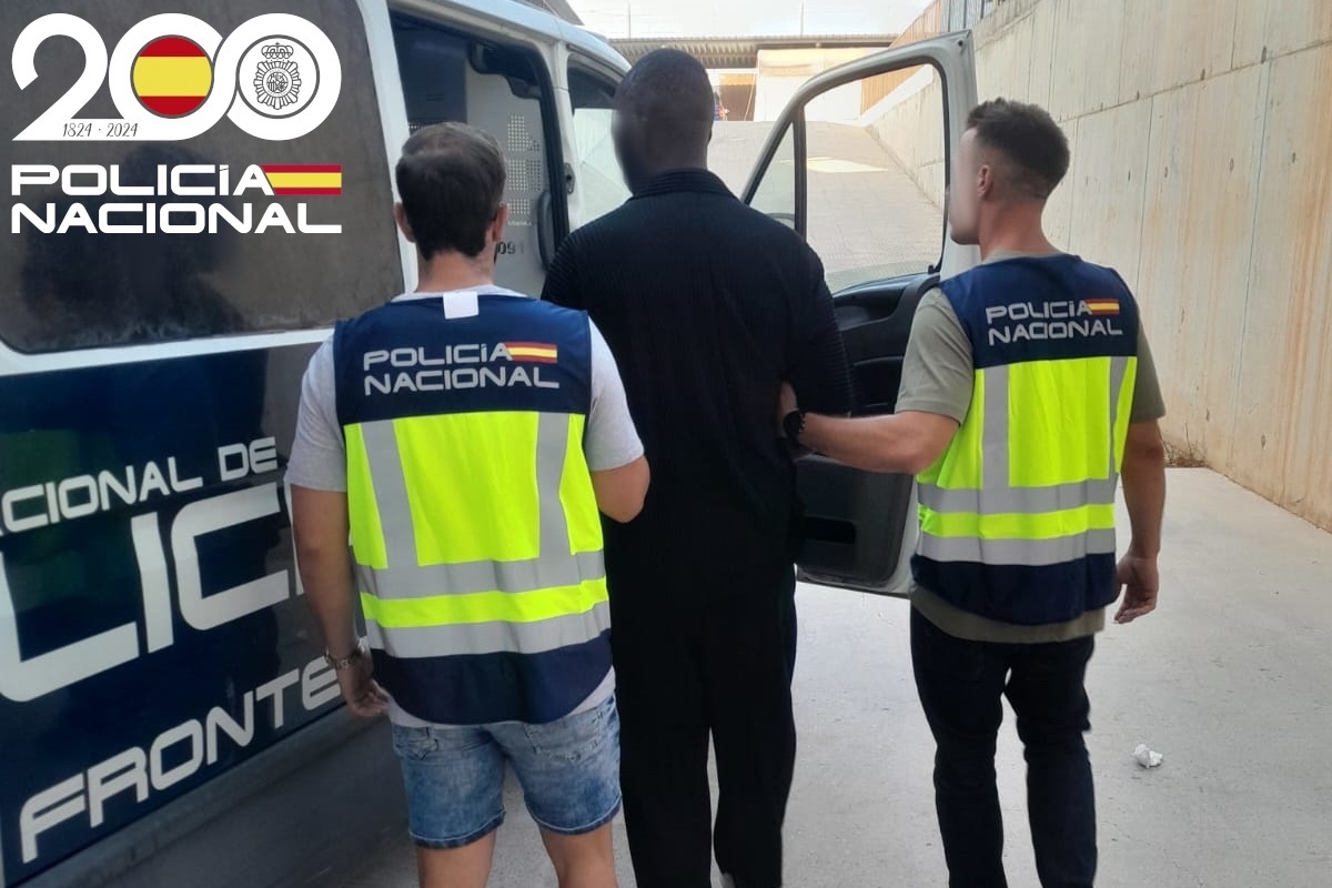 La Policía detiene a un senegalés por abandonar un hotel en Ibiza sin pagar una deuda superior a 17.600 euros