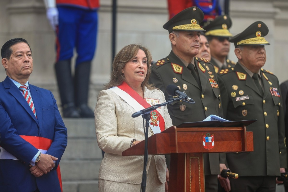 Boluarte anuncia que promoverá un proyecto de ley para «defender la soberanía nacional» de Perú