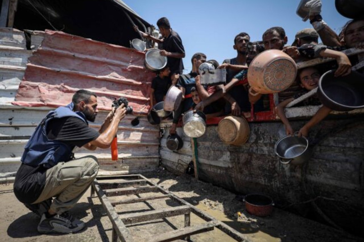 Una investigación revela el montaje de un fotógrafo palestino para ocultar la entrega de alimentos en Gaza y  favorecer a los terroristas de Hamás