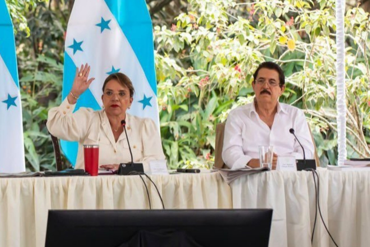 El Gobierno de Honduras se victimiza e imputa «terrorismo» a tres personas por un supuesto plan para deponer a Xiomara Castro
