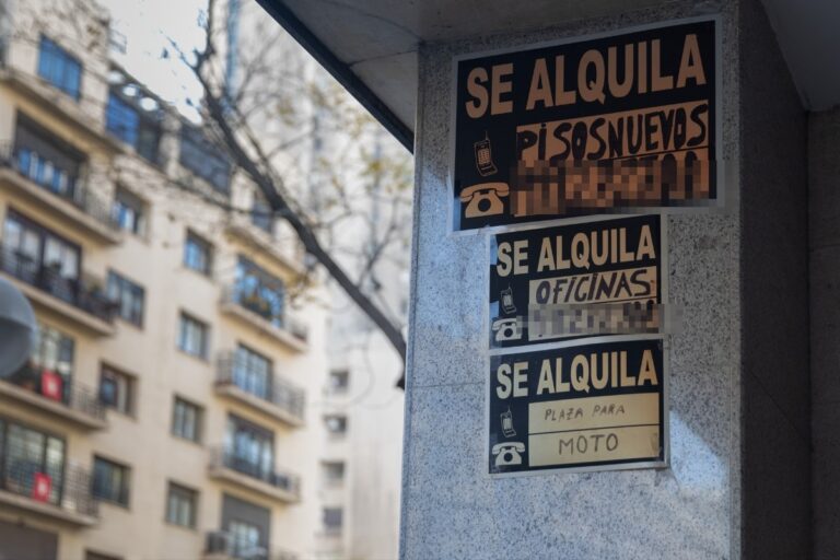 La Ley de Vivienda del Gobierno provoca caídas de hasta el 26% en la oferta de alquiler en las zonas intervenidas
