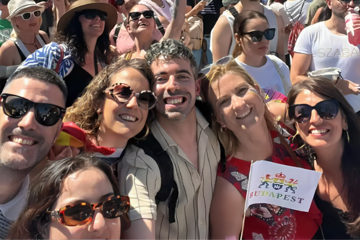 Diputados del Parlamento catalán gastaron 4.500 euros de dinero público para ir a una manifestación LGTBI en Hungría