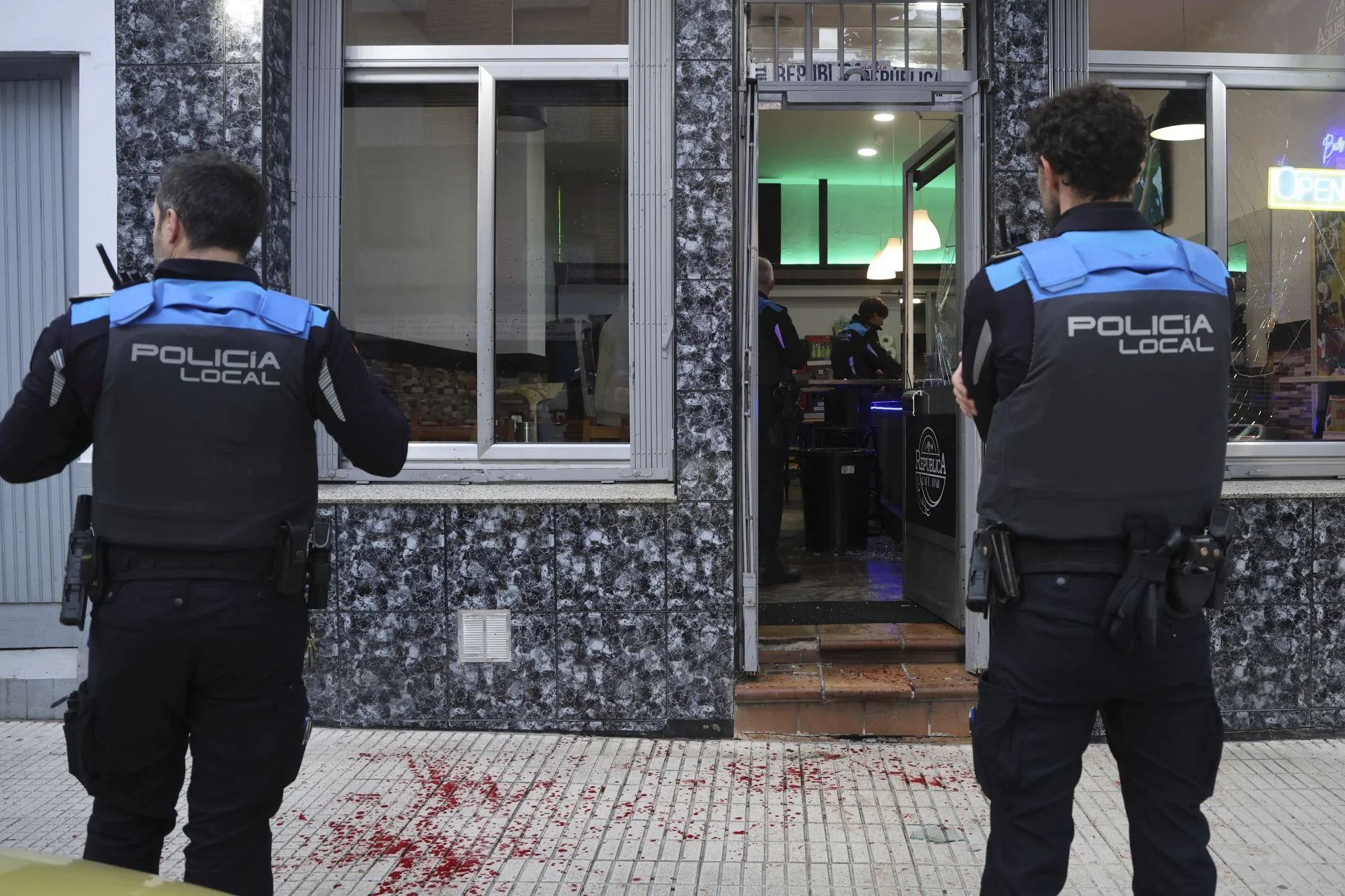 Dos inmigrantes ilegales magrebíes son condenados a diez años de cárcel por estar a punto de matar a un hombre en un pub de Gijón